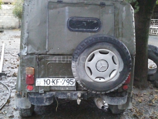 GAZ 69 1965, 350,000 km - 2.2 л - Qax
