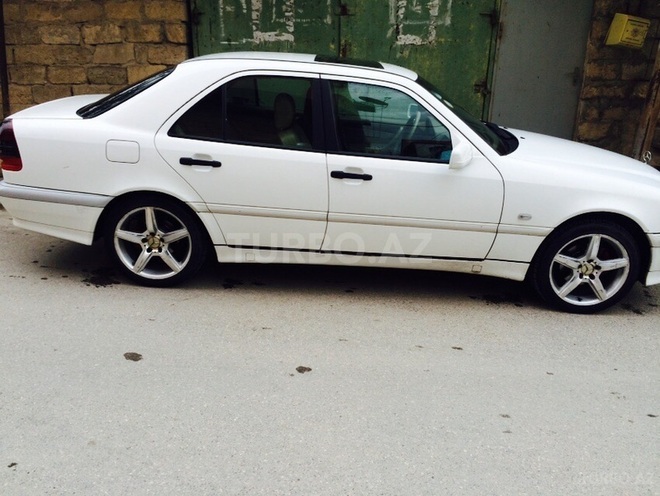Mercedes C 200 1998, 1,380,000 km - 2.0 l - Bakı