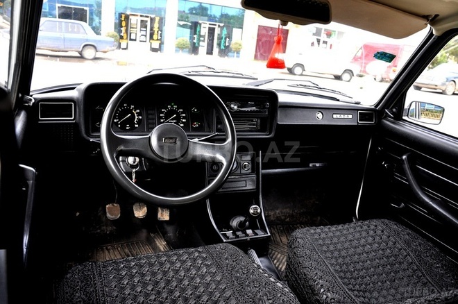 LADA (VAZ) 2107 2011, 60,000 km - 1.6 l - Bakı