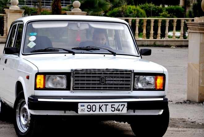 LADA (VAZ) 2107 2011, 60,000 km - 1.6 l - Bakı