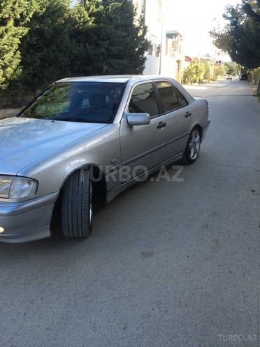 Mercedes C 240 1999, 237,069 km - 2.4 l - Bakı
