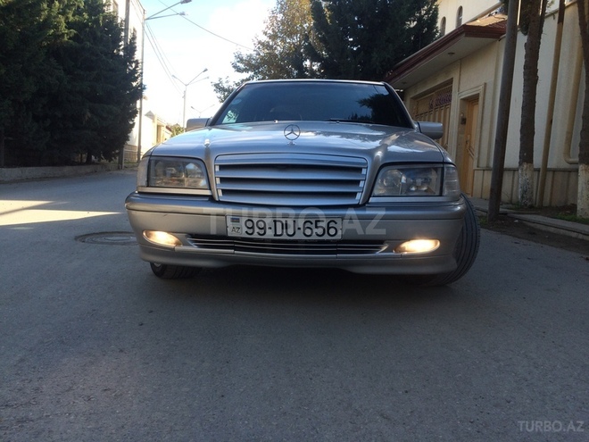 Mercedes C 240 1999, 237,069 km - 2.4 l - Bakı
