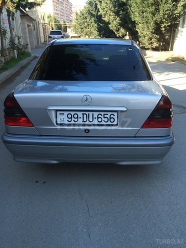 Mercedes C 240 1999, 237,069 km - 2.4 l - Bakı