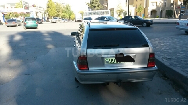 Mercedes E 220 2000, 198,233 km - 2.2 l - Bakı