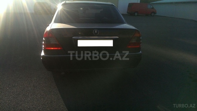 Mercedes C 200 1999, 300,000 km - 2.0 l - Bakı