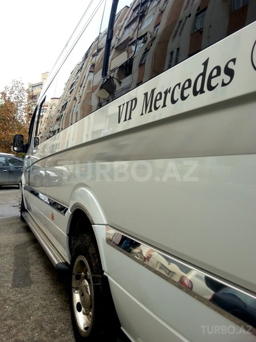 Mercedes Sprinter 515 2009, 153,700 km - 2.2 l - Bakı