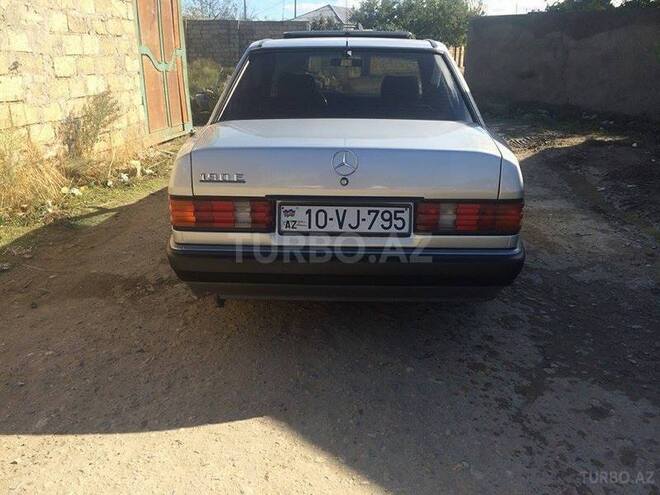 Mercedes 190 1991, 250,000 km - 2.0 l - Sumqayıt