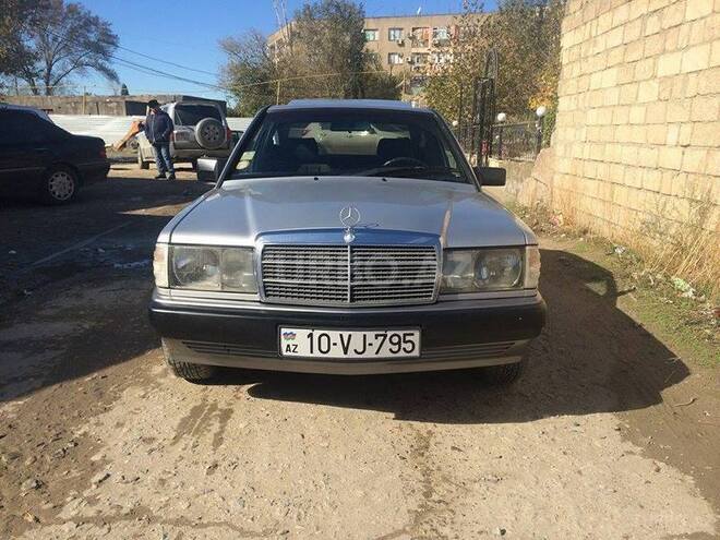 Mercedes 190 1991, 250,000 km - 2.0 l - Sumqayıt