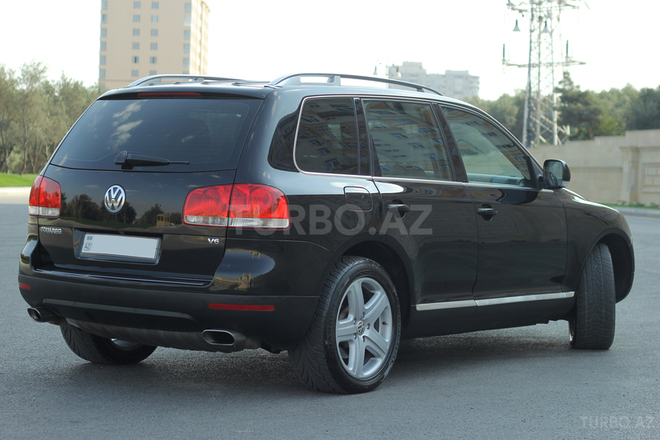 Volkswagen Touareg 2006, 119,000 km - 3.2 l - Bakı