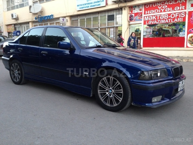 BMW 320 1998, 215,000 km - 0.2 л - Bakı