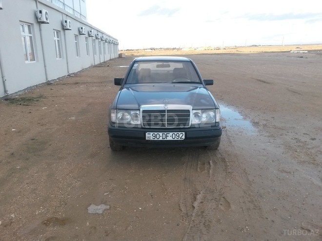 Mercedes E 200 1989, 498,202 km - 2.0 л - Bakı
