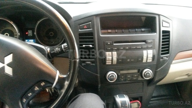 Mitsubishi Pajero 2007, 108,000 km - 3.0 l - Bakı