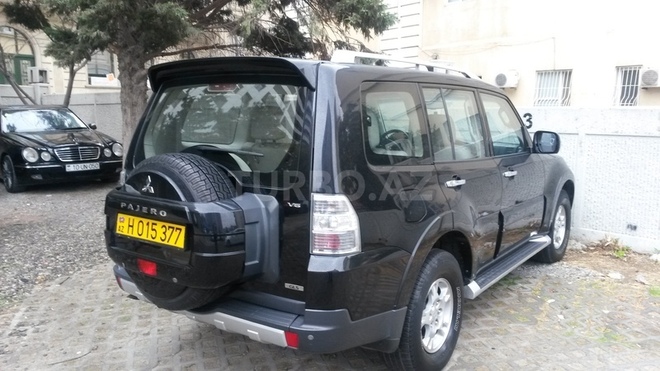 Mitsubishi Pajero 2007, 108,000 km - 3.0 l - Bakı