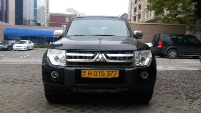 Mitsubishi Pajero 2007, 108,000 km - 3.0 l - Bakı