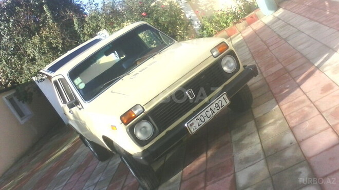 LADA (VAZ) Niva 1985, 30,000 km - 1.6 l - Qazax