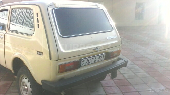 LADA (VAZ) Niva 1985, 30,000 km - 1.6 l - Qazax