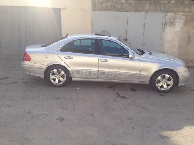 Mercedes E 200 2006, 241,000 km - 1.8 л - Bakı