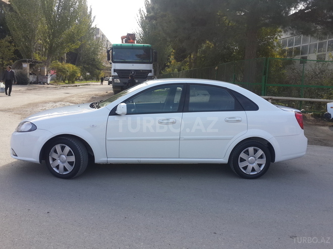 Daewoo Gentra 2013, 70,000 km - 1.5 l - Bakı