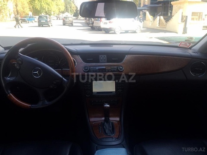 Mercedes CLS 350 2006, 105,000 km - 3.5 l - Bakı