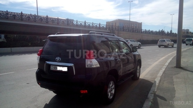 Toyota Prado 2013, 32,000 km - 2.7 l - Bakı