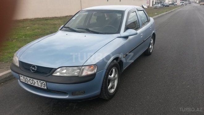 Opel Vectra 1997, 200,000 km - 1.8 л - Sumqayıt