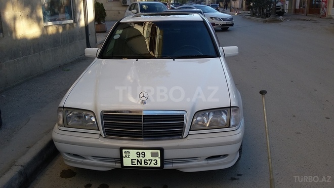 Mercedes C 200 1997, 195,000 km - 2.0 l - Bakı