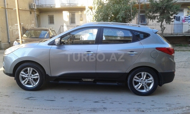 Hyundai ix35 2010, 49,300 km - 2.0 л - Bakı