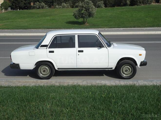 LADA (VAZ) 2107 2011, 80,000 km - 1.6 l - Bakı
