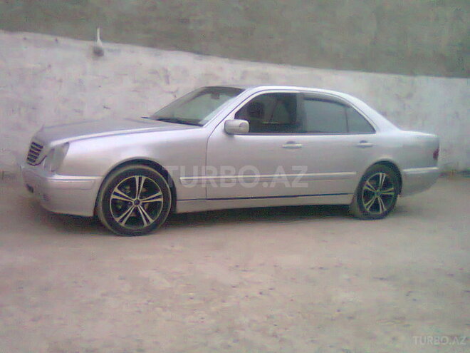 Mercedes C 240 2000, 355,000 km - 2.4 l - Bakı