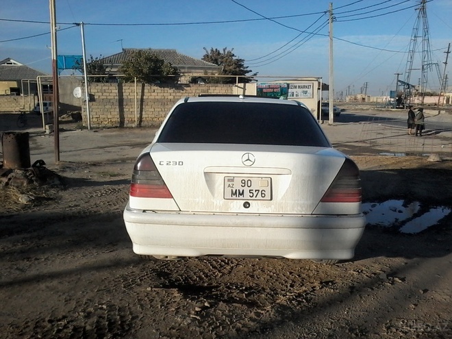 Mercedes C 230 1999, 1,777,449 km - 2.3 l - Bakı