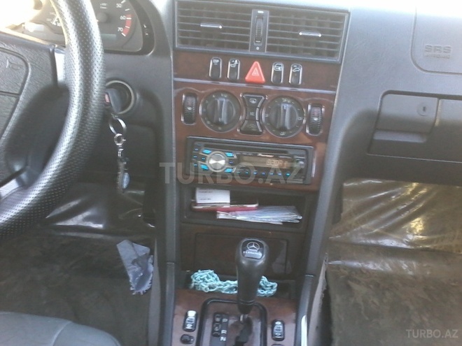 Mercedes C 230 1999, 1,777,449 km - 2.3 l - Bakı