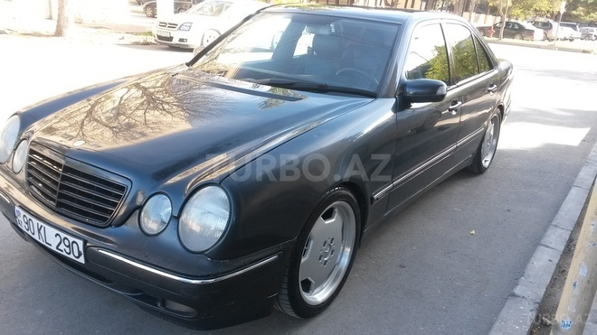 Mercedes E 200 2000, 252,000 km - 2.0 l - Bakı