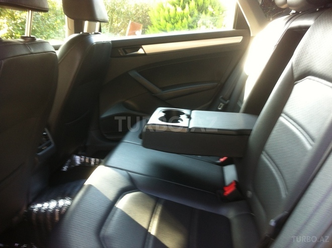 Volkswagen Passat 2013, 53,000 km - 0.3 l - Lənkəran