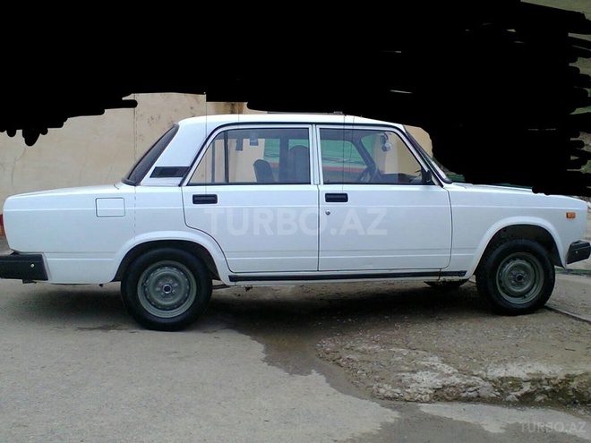 LADA (VAZ) 2107 2005, 193,000 km - 1.6 l - Bakı