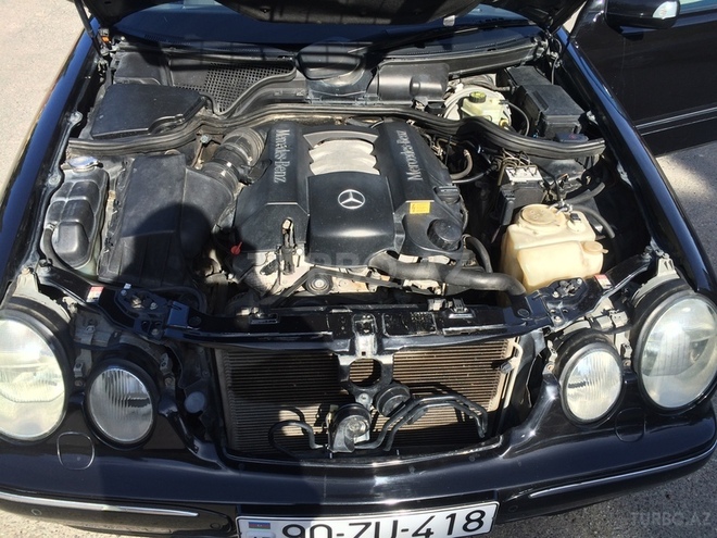 Mercedes E 240 2001, 187,000 km - 2.6 l - Bakı