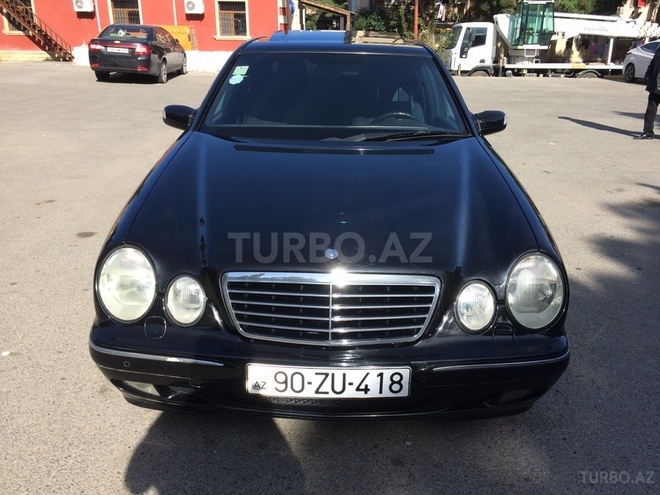 Mercedes E 240 2001, 187,000 km - 2.6 l - Bakı