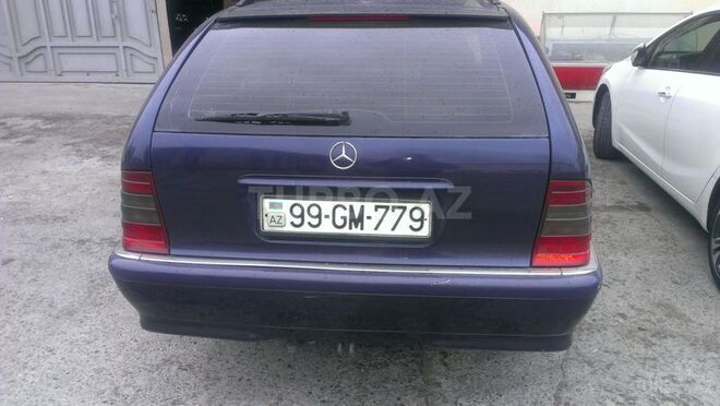 Mercedes C 220 1998, 199,000 km - 2.2 l - Bakı