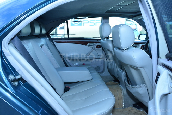 Mercedes E 240 2001, 85,000 km - 2.6 l - Bakı