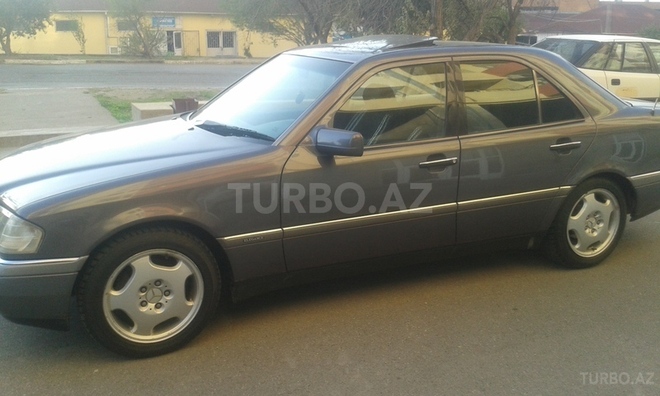 Mercedes C 200 1994, 340,000 km - 2.0 l - Bakı