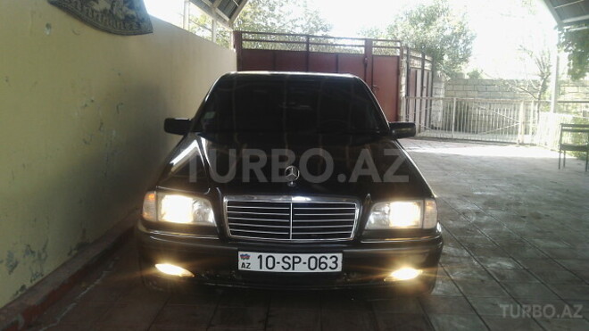 Mercedes C 180 1997, 20,000 km - 1.8 l - Sabirabad