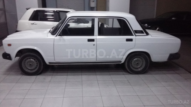 LADA (VAZ) 2107 2005, 80,000 km - 0.2 l - Bakı