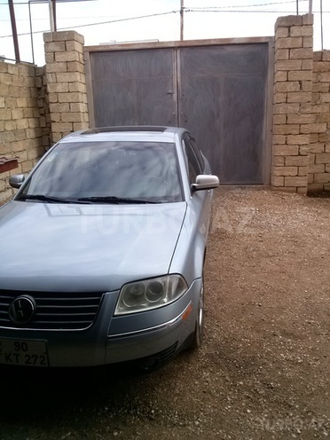 Volkswagen Passat 2001, 270,000 km - 2.8 л - Bakı
