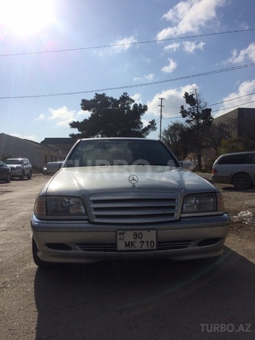 Mercedes C 230 1999, 218,000 km - 2.3 l - Bakı