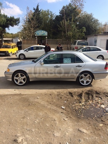 Mercedes C 230 1999, 218,000 km - 2.3 l - Bakı