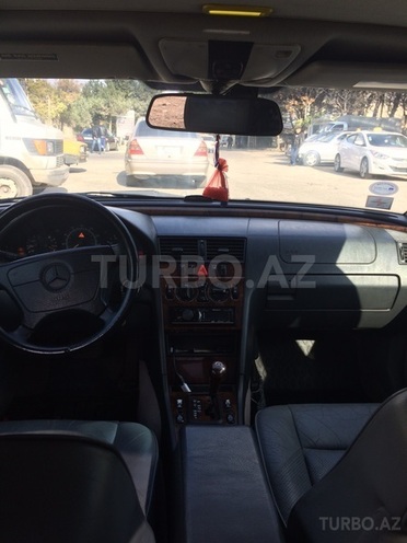 Mercedes C 230 1999, 218,000 km - 2.3 l - Bakı
