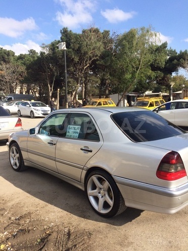 Mercedes C 230 1999, 218,000 km - 2.3 l - Bakı