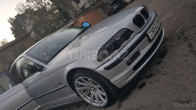 BMW 320 2000, 185,000 km - 2.2 l - Bakı