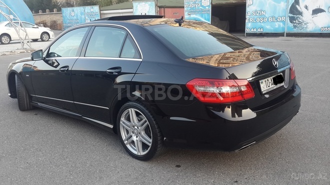Mercedes E 350 2010, 67,000 km - 3.5 л - Bakı