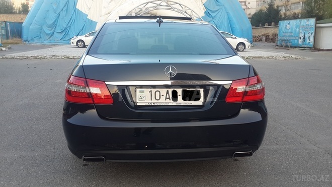 Mercedes E 350 2010, 67,000 km - 3.5 л - Bakı