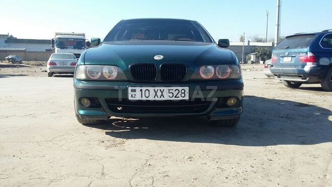 BMW 528 1996, 420,000 km - 2.8 l - Bakı